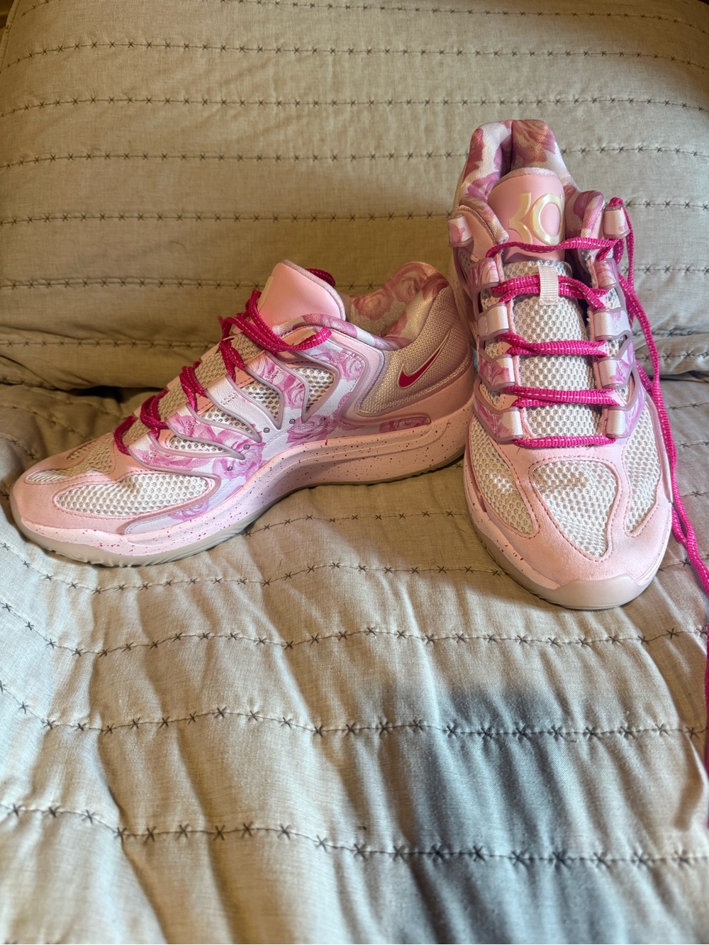 Nike “Aunt Pearl” Women's Pink Rose Sneakers